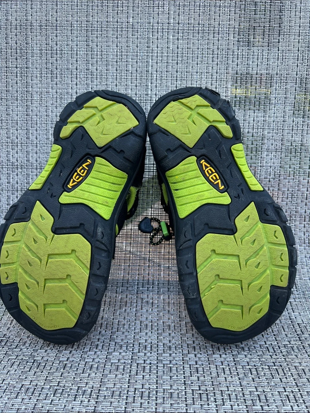 Keen Kids Black and Lime Green Closed-Toe Sandal
